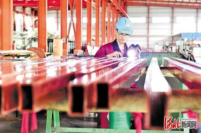 河北武強(qiáng)縣加速高新技術(shù)企業(yè)與科技型中小企業(yè)培育，助力有色金屬壓延加工產(chǎn)業(yè)升級